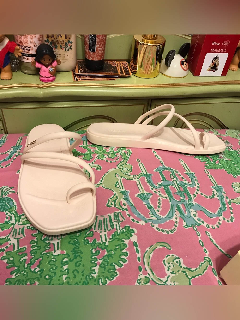 Crocs Women’s Miami Toe Loop Sandals in White Dew size 9